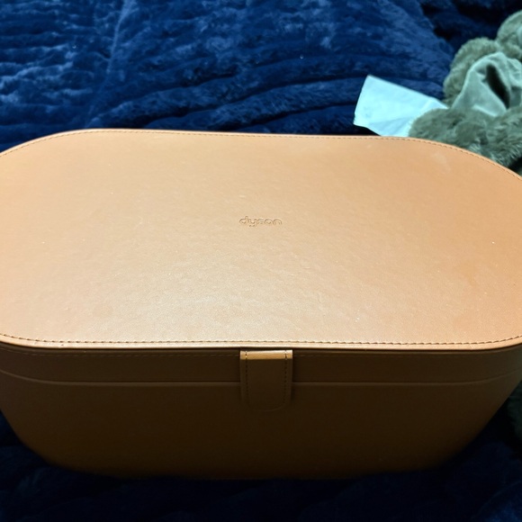 Dyson air wrap